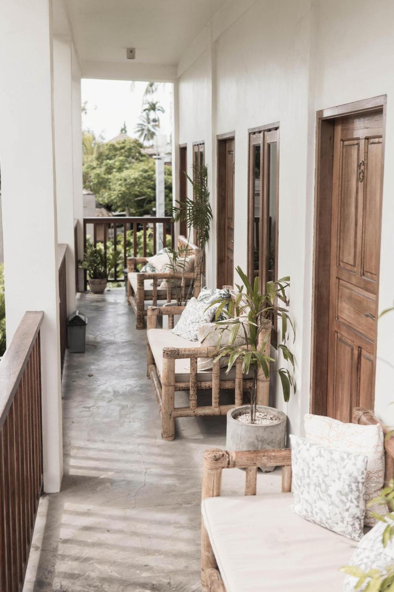 Nalua Surf Boutique Hotel Kuta  Exteriör bild